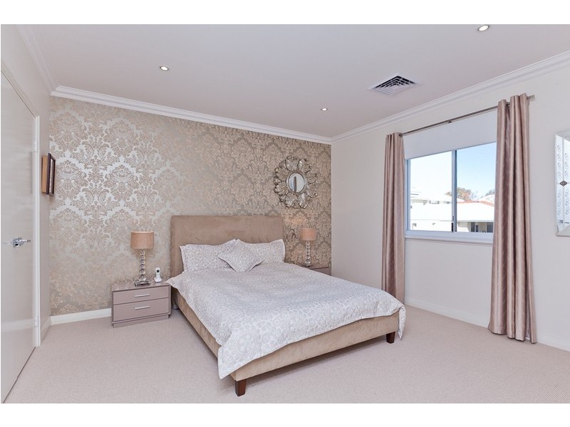 19A Brockway Road, Mount Claremont WA 6010