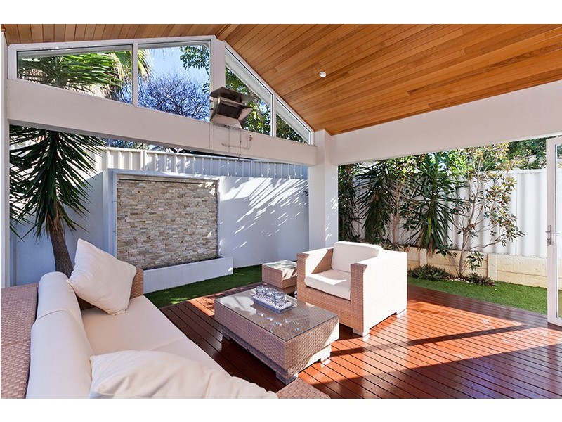 19A Brockway Road, Mount Claremont WA 6010