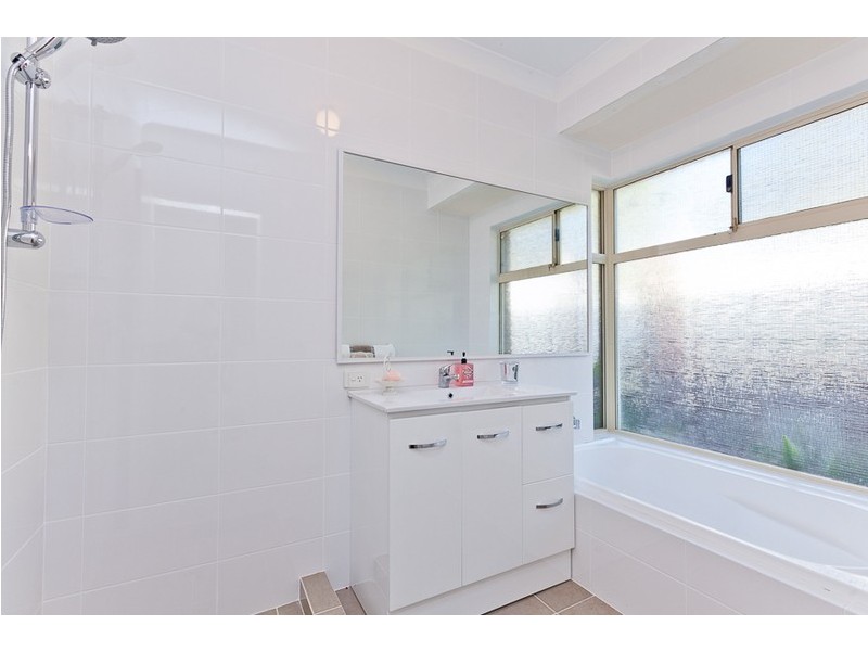 27 Waroonga Road, Nedlands WA 6009