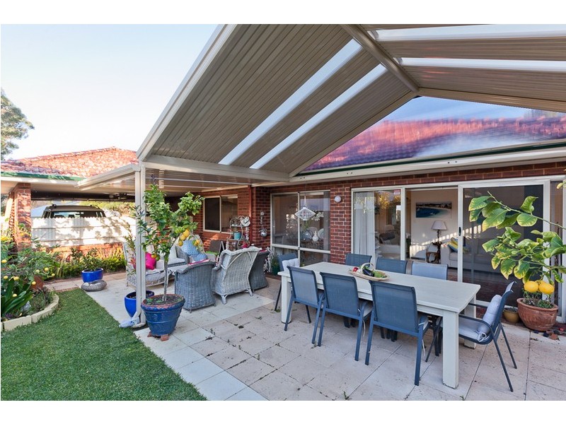 27 Waroonga Road, Nedlands WA 6009