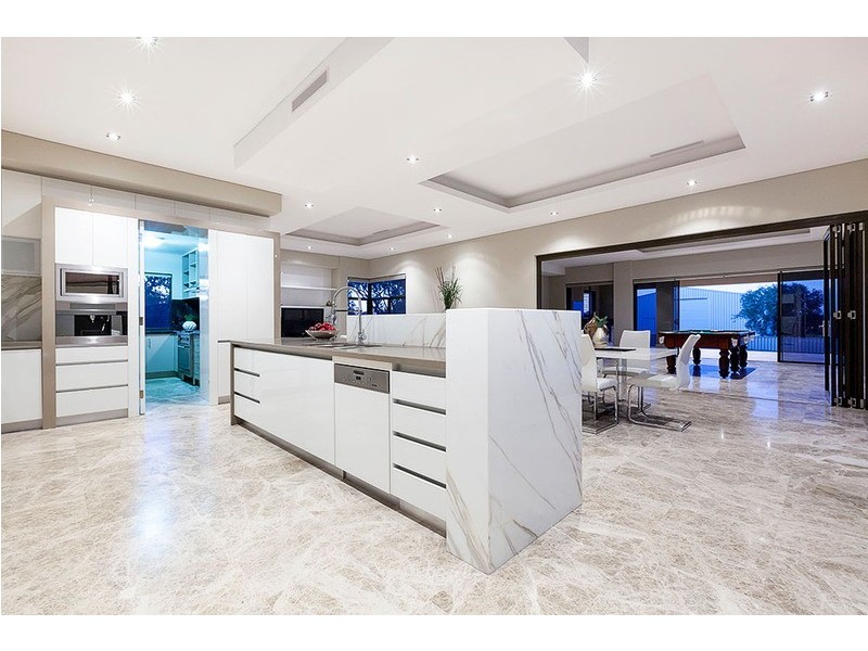 61 Leach Way, Gnangara WA 6077