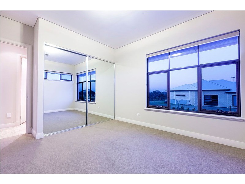61 Leach Way, Gnangara WA 6077