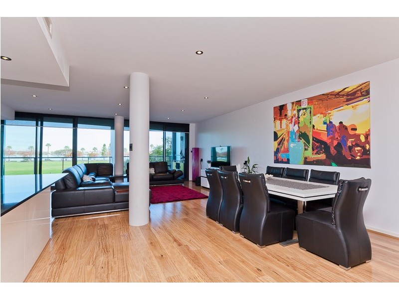 3/98 Terrace Road, East Perth WA 6004