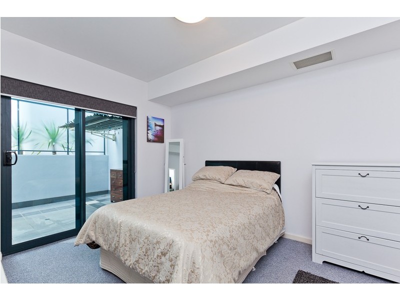3/98 Terrace Road, East Perth WA 6004