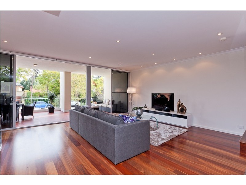 36 The Avenue, Nedlands WA 6009