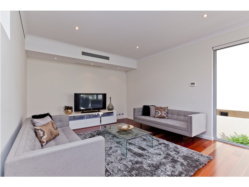 36 The Avenue, Nedlands WA 6009