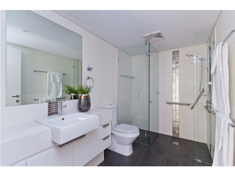 36 The Avenue, Nedlands WA 6009