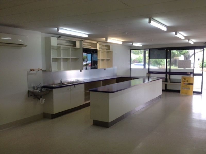 22 Main Street, Proserpine QLD 4800