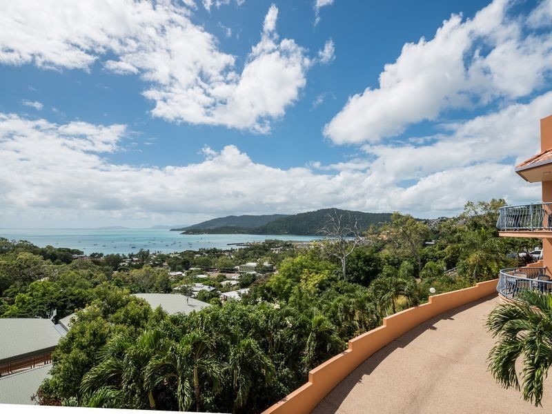 6/2 Nara Avenue, Airlie Beach QLD 4802