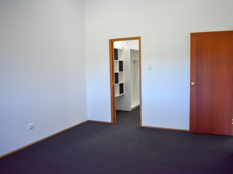 45 Leeder Road, Palm Grove QLD 4800