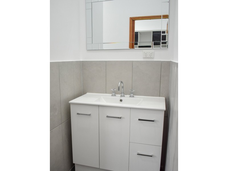 45 Leeder Road, Palm Grove QLD 4800