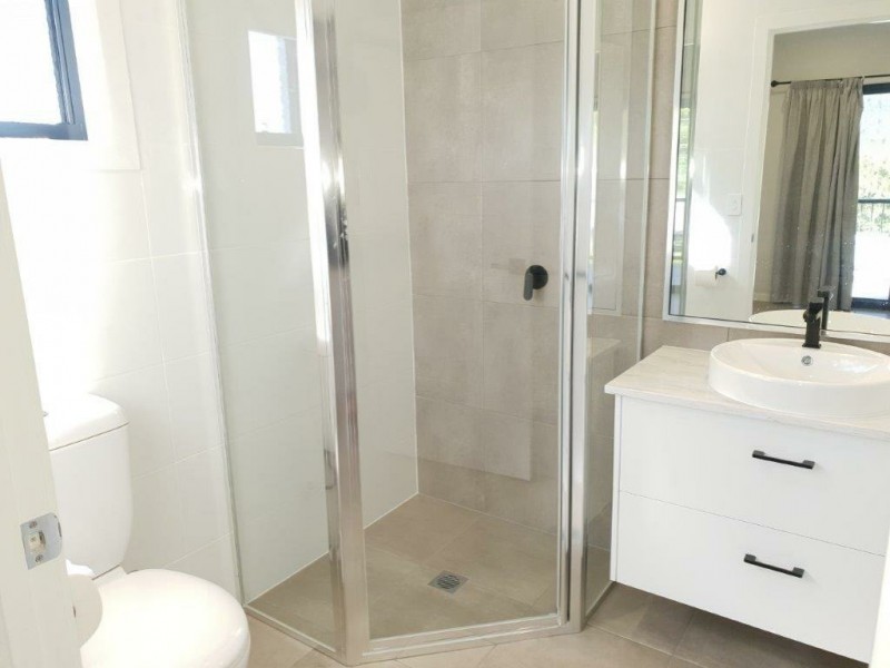 10 Johnswood Close, Cannonvale QLD 4802