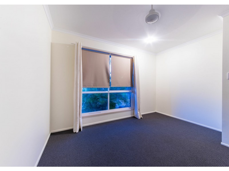 33 South Molle Boulevard, Cannonvale QLD 4802