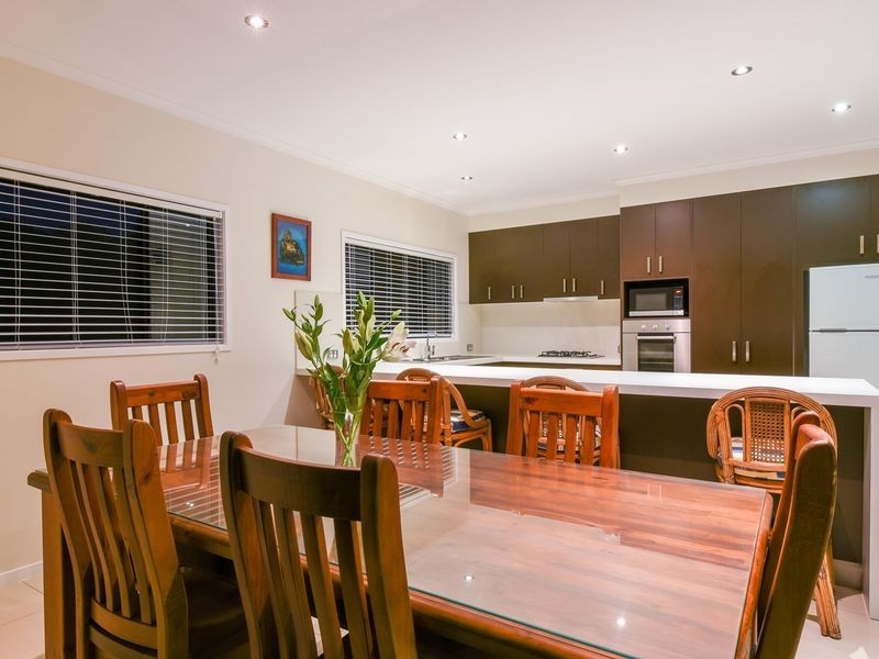 5 Scenic Ridge Drive, Cannonvale QLD 4802