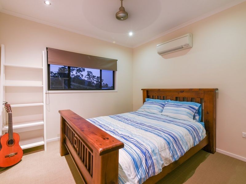 5 Scenic Ridge Drive, Cannonvale QLD 4802