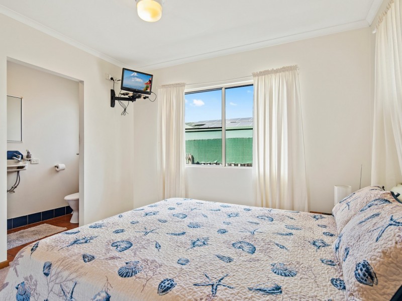 5 Gardenia Street, Proserpine QLD 4800