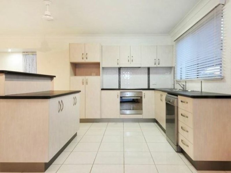 44 South Molle Boulevard, Cannonvale QLD 4802