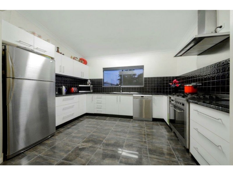 36 Marathon Street, Proserpine QLD 4800