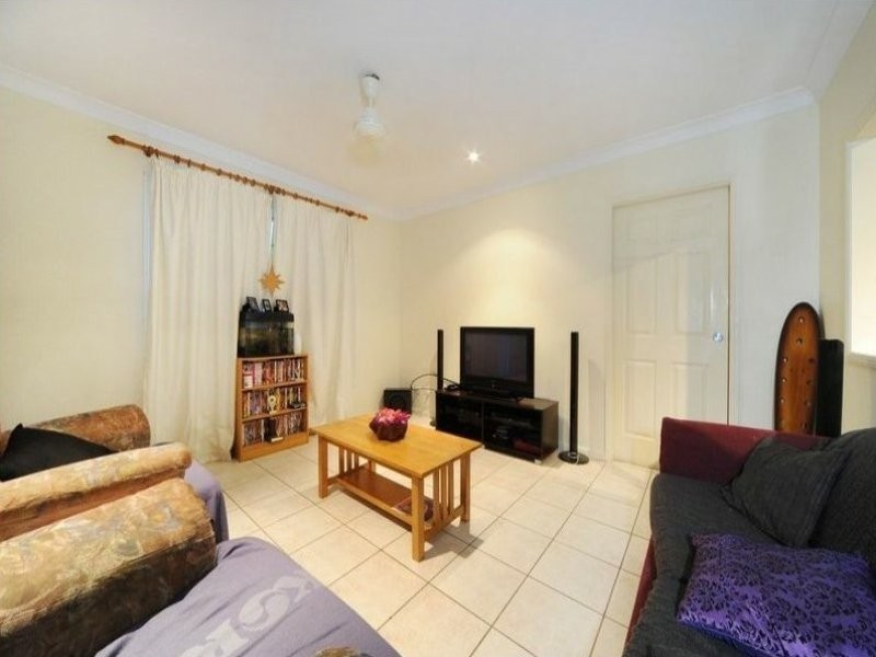 44 Banksia Court, Cannonvale QLD 4802