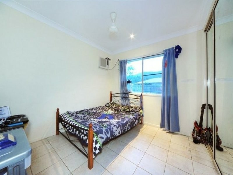 44 Banksia Court, Cannonvale QLD 4802