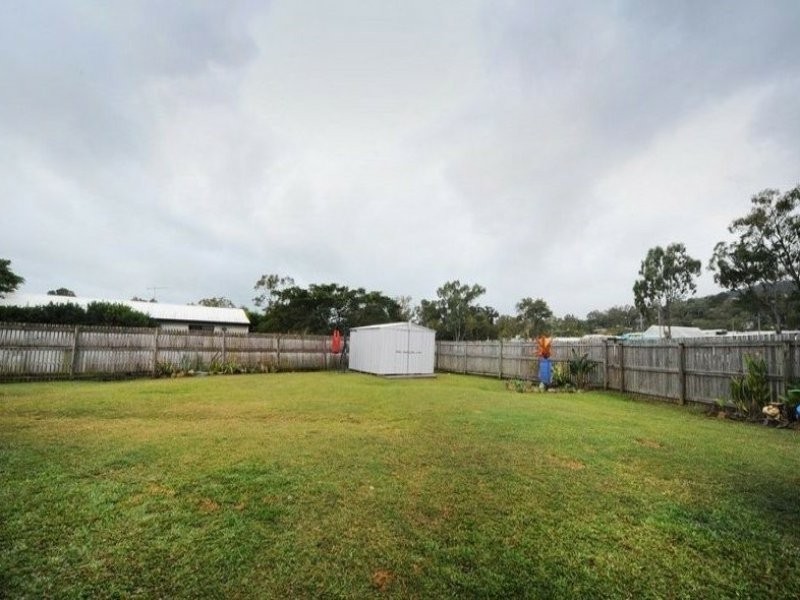 44 Banksia Court, Cannonvale QLD 4802