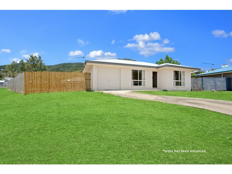 44 Banksia Court, Cannonvale QLD 4802