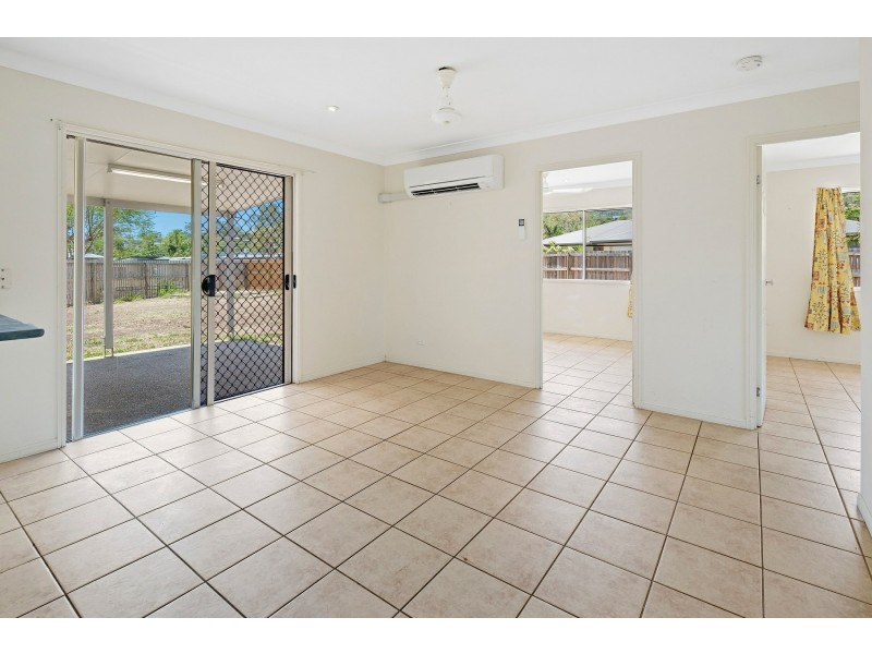 44 Banksia Court, Cannonvale QLD 4802