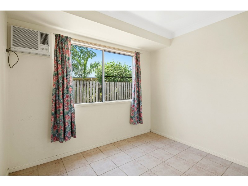 44 Banksia Court, Cannonvale QLD 4802