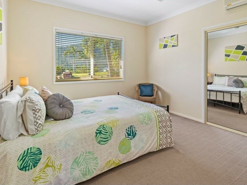 7/14 Hamilton Avenue, Cannonvale QLD 4802