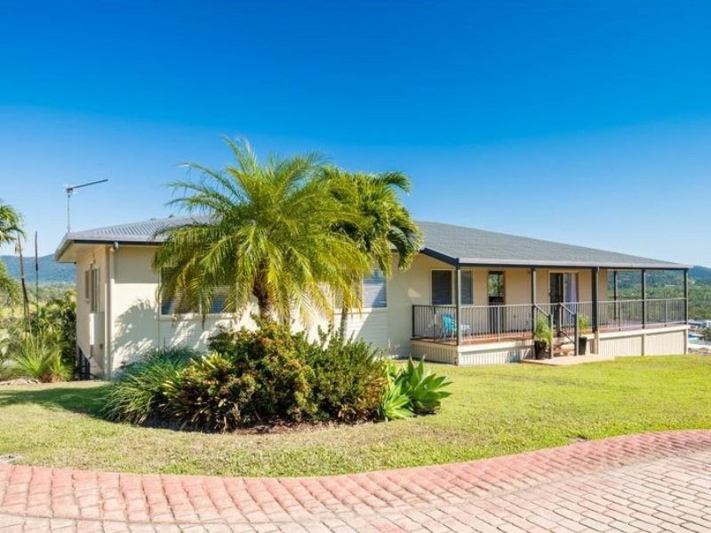 7/14 Hamilton Avenue, Cannonvale QLD 4802