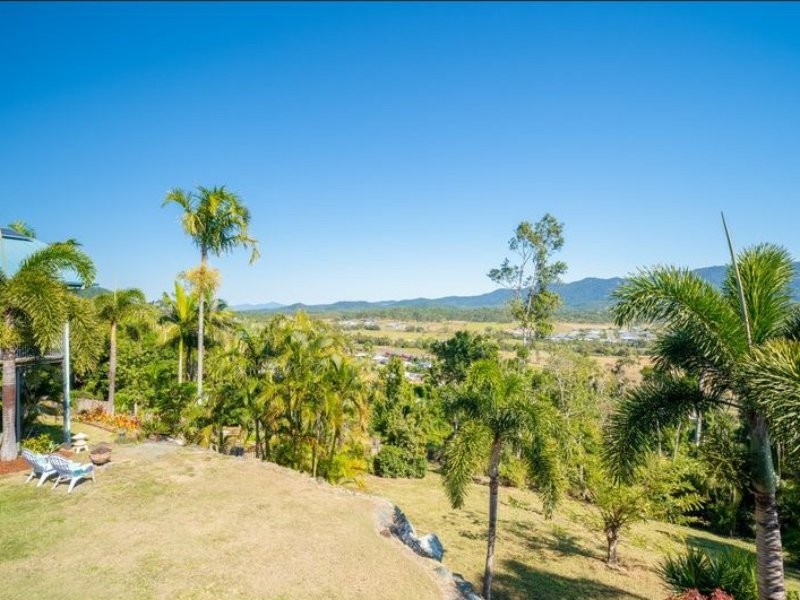 7/14 Hamilton Avenue, Cannonvale QLD 4802