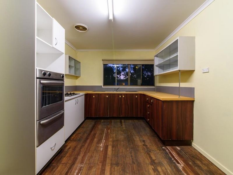 8 Coryule Place, Cannonvale QLD 4802