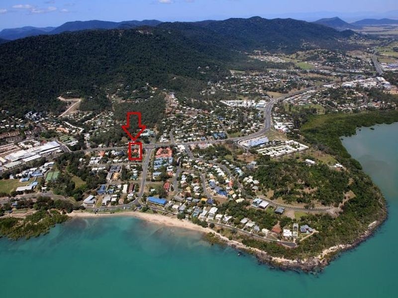 Unit 5/169 Shute Harbour Road, Cannonvale QLD 4802
