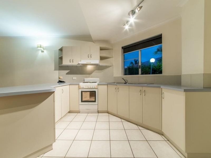 1/9 Erromango Drive, Jubilee Pocket QLD 4802