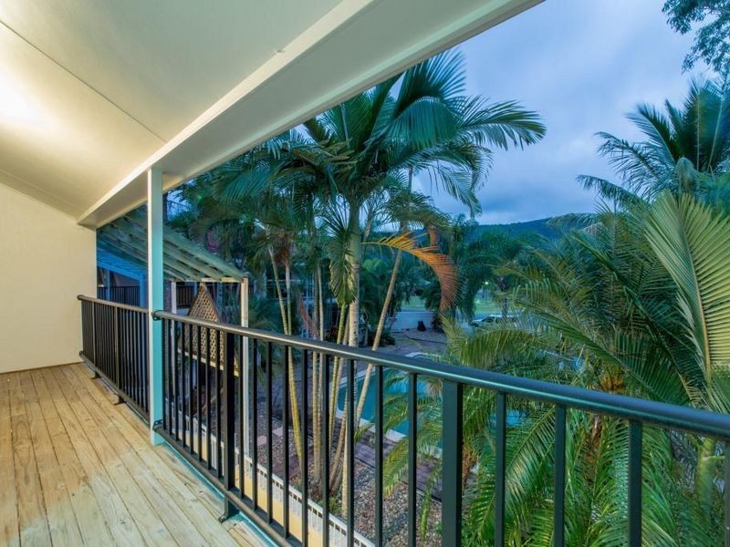 1/9 Erromango Drive, Jubilee Pocket QLD 4802