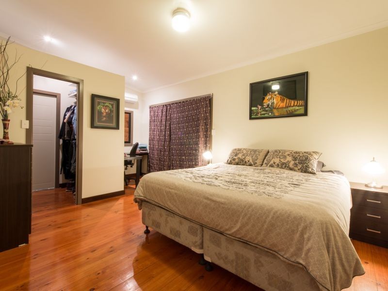 64 Valley Drive, Cannonvale QLD 4802