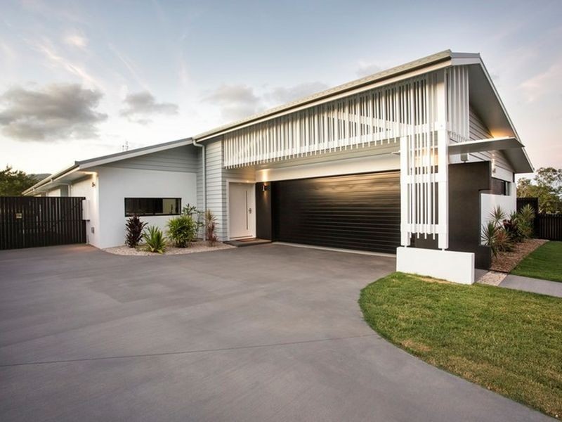 32 Stanley Drive, Cannonvale QLD 4802