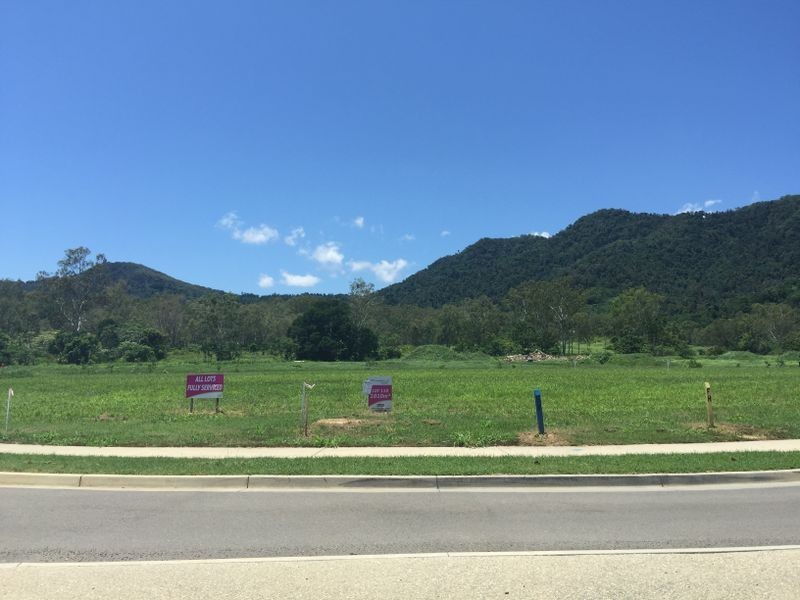 118/ Stanley Drive, Cannonvale QLD 4802