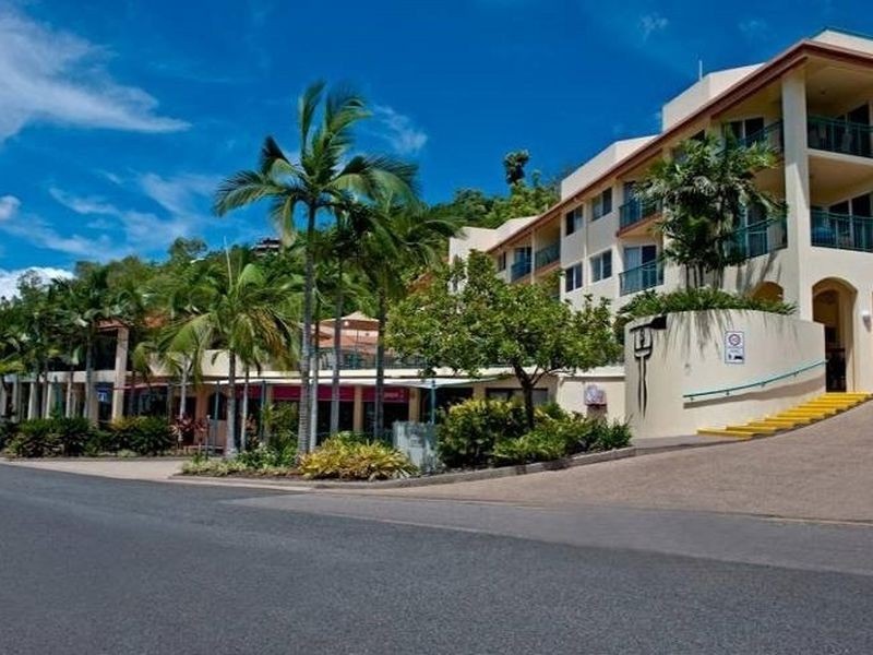Unit 33/115 Shingley Drive, Airlie Beach QLD 4802
