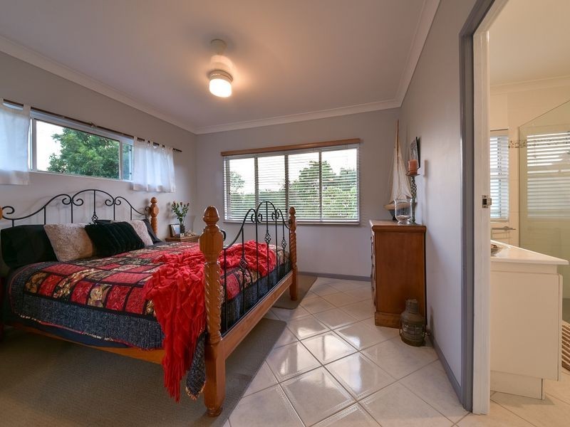 37 Moonlight Drive, Jubilee Pocket QLD 4802
