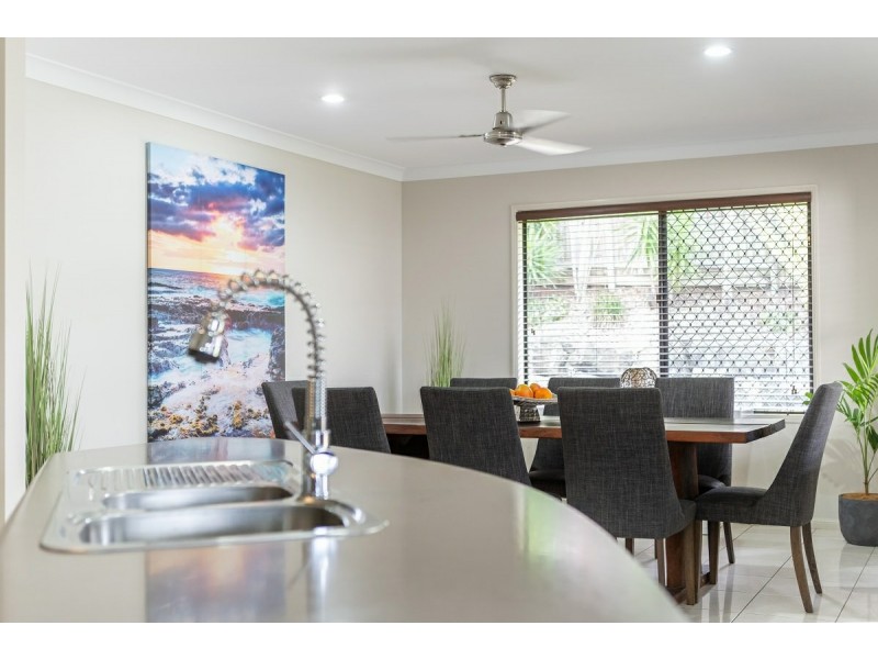 30 Sunset Drive, Jubilee Pocket QLD 4802