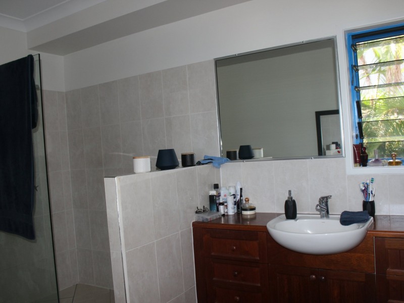 10 Airlie Crescent, Airlie Beach QLD 4802