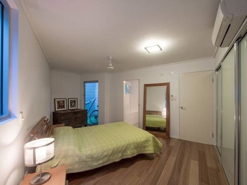 Unit 12/18 Seaview Drive, Airlie Beach QLD 4802