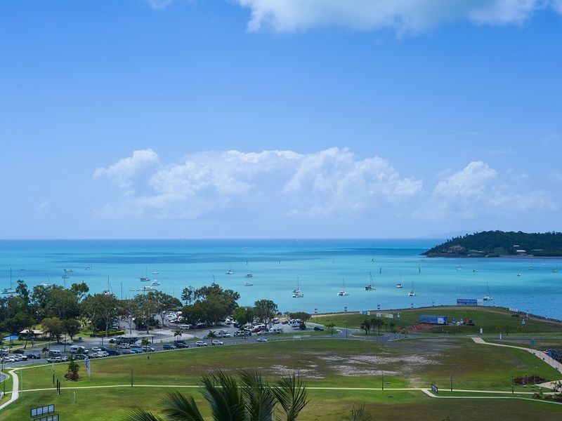 62 & 62a/5 Golden Orchid Drive, Airlie Beach QLD 4802