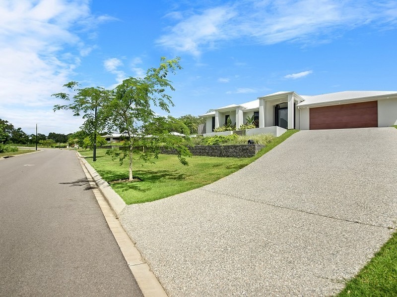 9 Spyglass Road, Cannon Valley QLD 4800