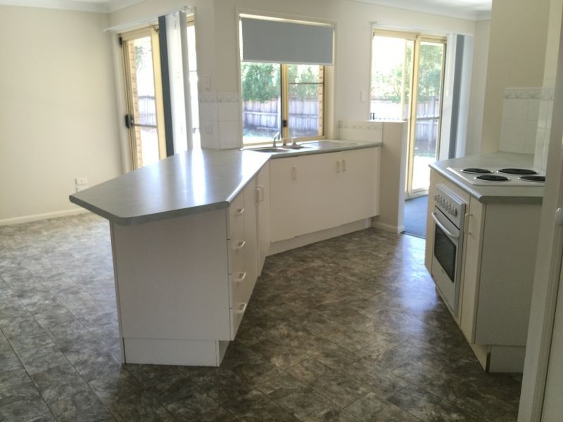 4 Phoenix Court, Jubilee Pocket QLD 4802