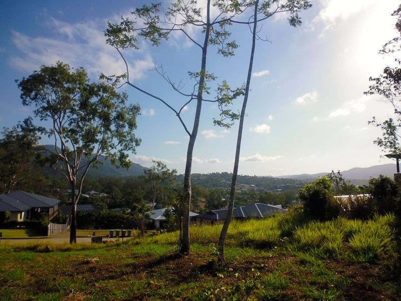 1/8 Johnswood Close, Cannonvale QLD 4802