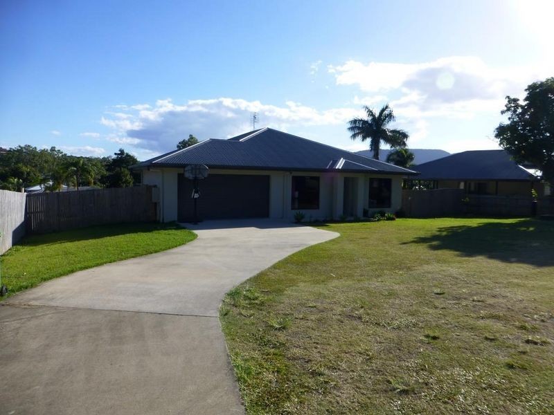 7 Jonquill Court, Cannonvale QLD 4802