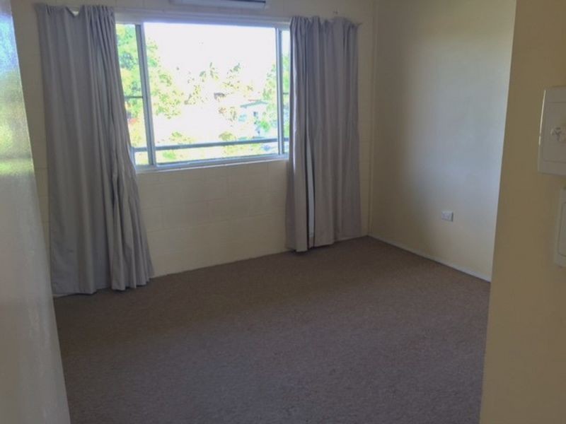 5/2 Florence Street, Proserpine QLD 4800