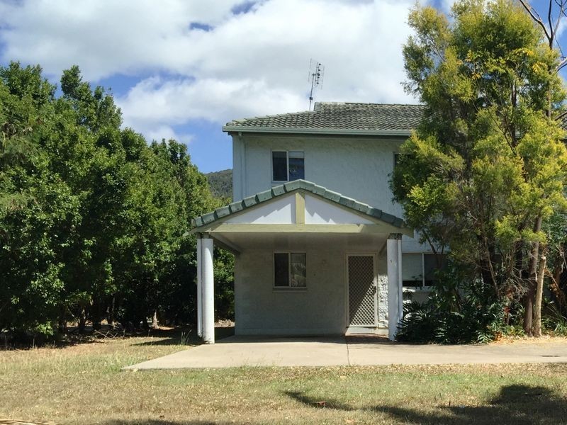 1/6 Erromango Drive, Jubilee Pocket QLD 4802